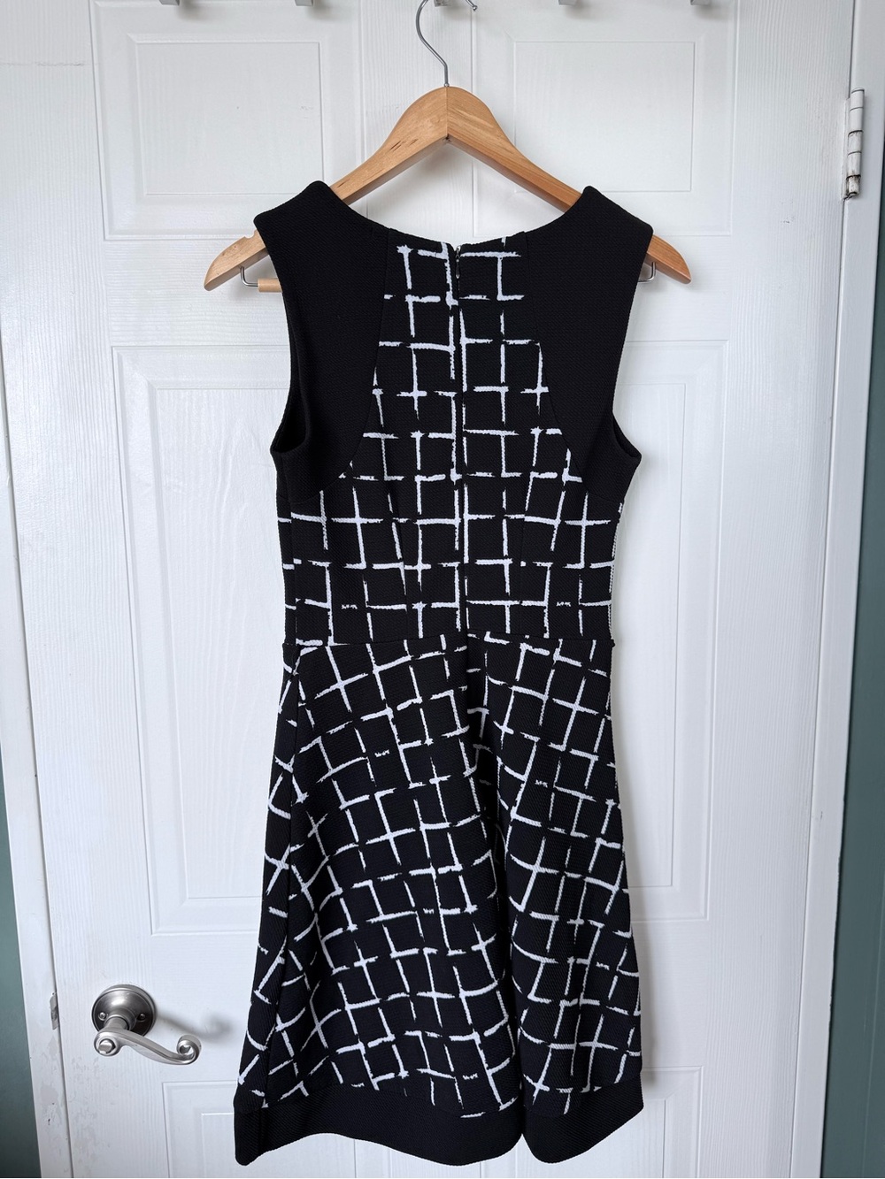 Suzy Shier Black and White Grid Fit-and-Flare Dress